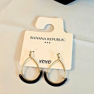 (0028) Banana Republic Gold & Black Earrings